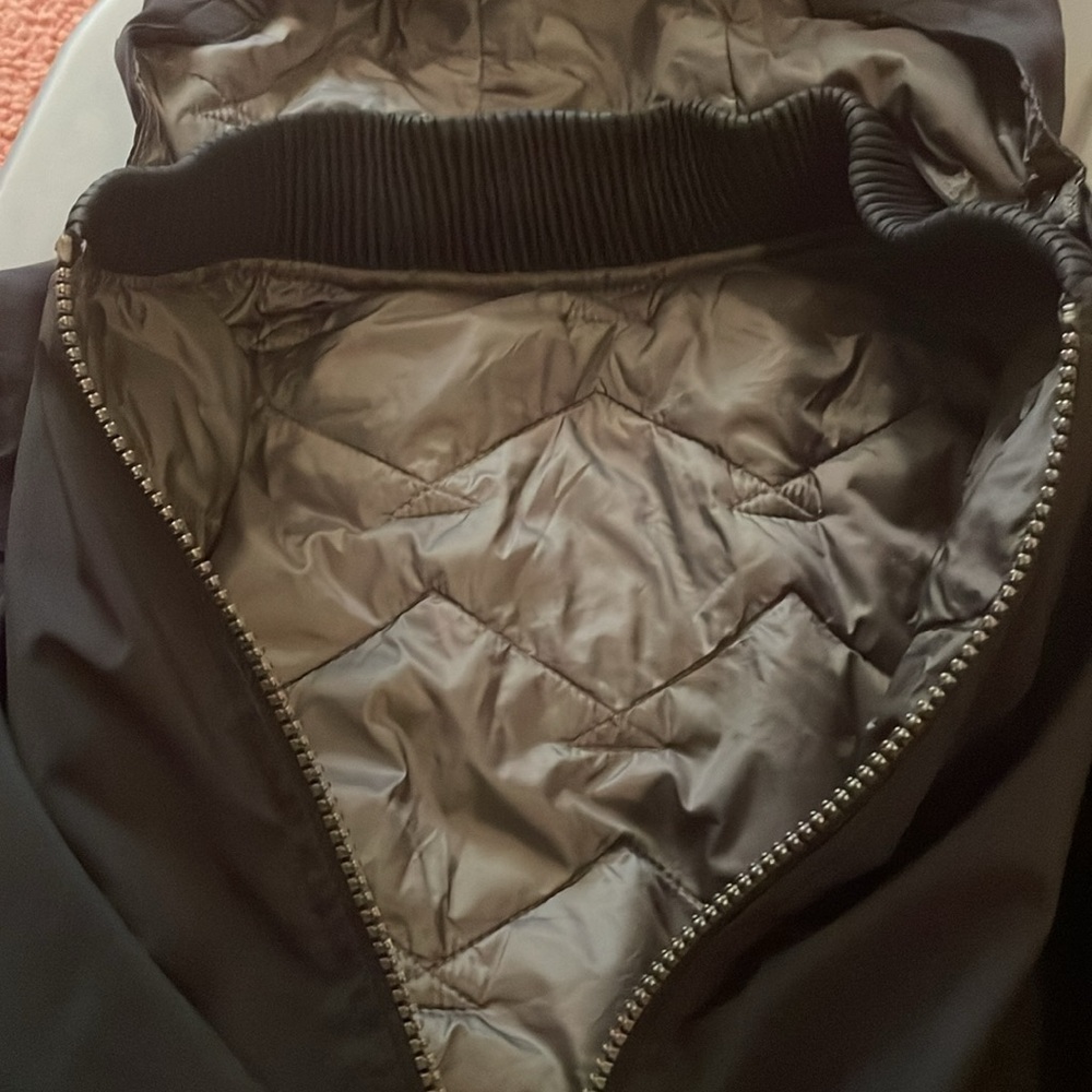 Reversible Columbia - Picture 3 of 3